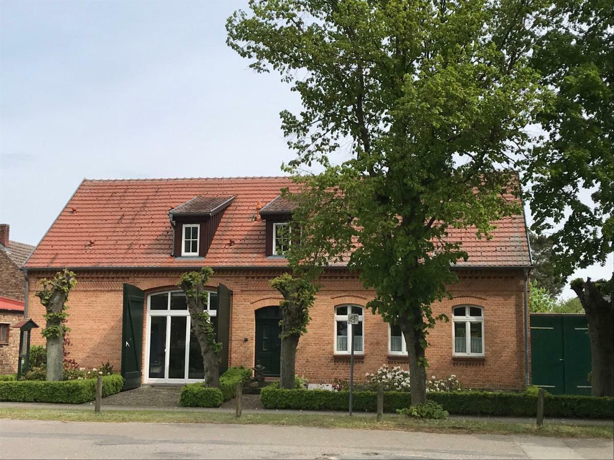 Lindenhof Wohnung 2, Erdgeschoss Vipperow Dış mekan fotoğraf