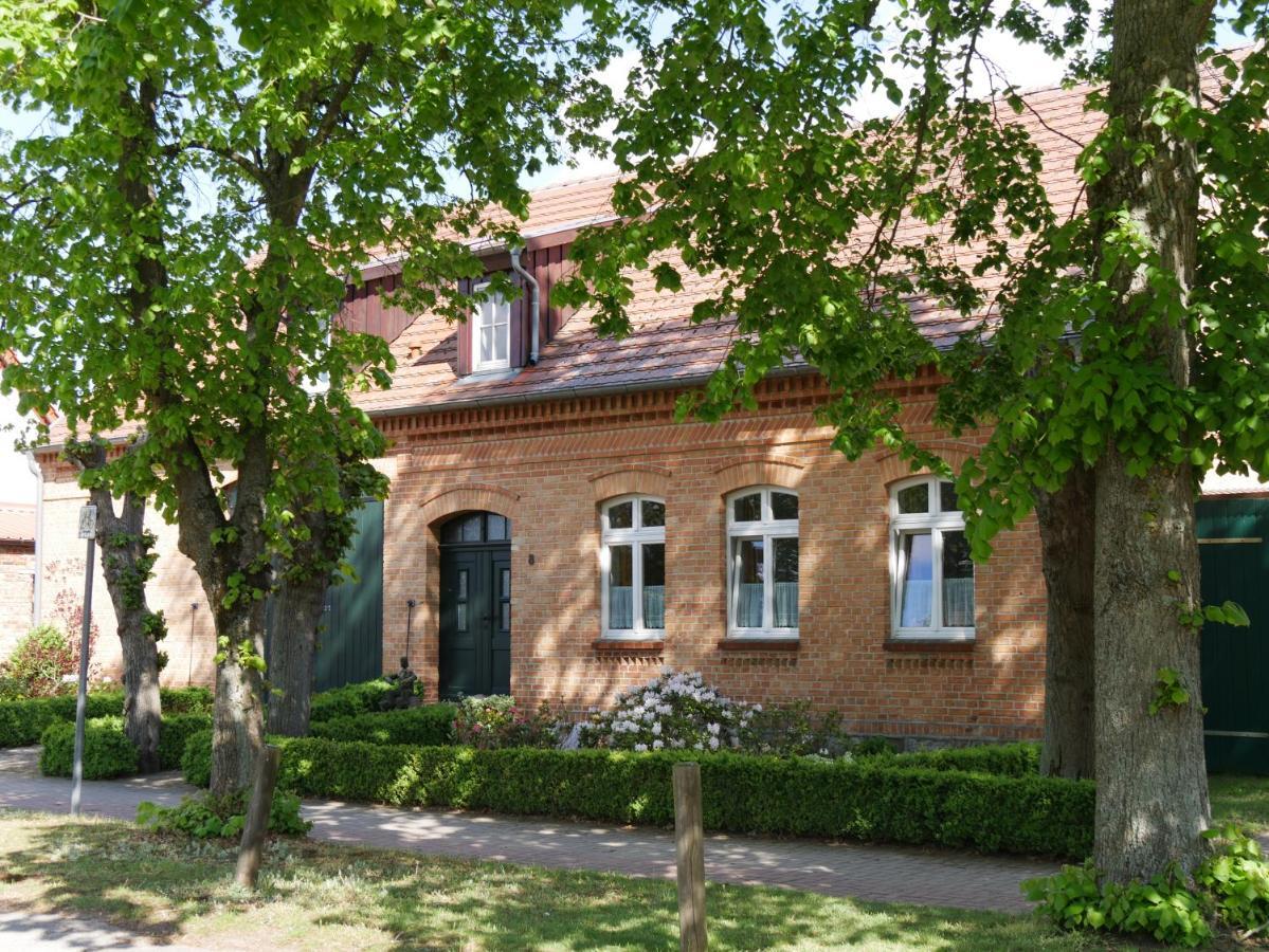 Lindenhof Wohnung 2, Erdgeschoss Vipperow Dış mekan fotoğraf