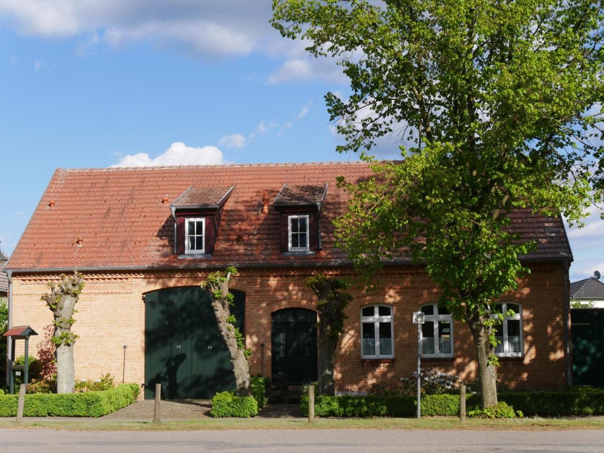 Lindenhof Wohnung 2, Erdgeschoss Vipperow Dış mekan fotoğraf